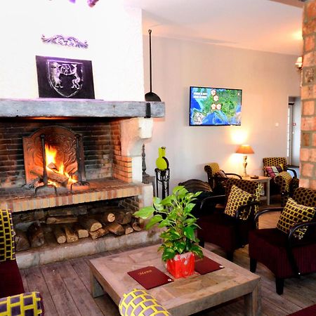 Logis Hotel Les Nympheas Chaufour-lès-Bonnières Eksteriør billede