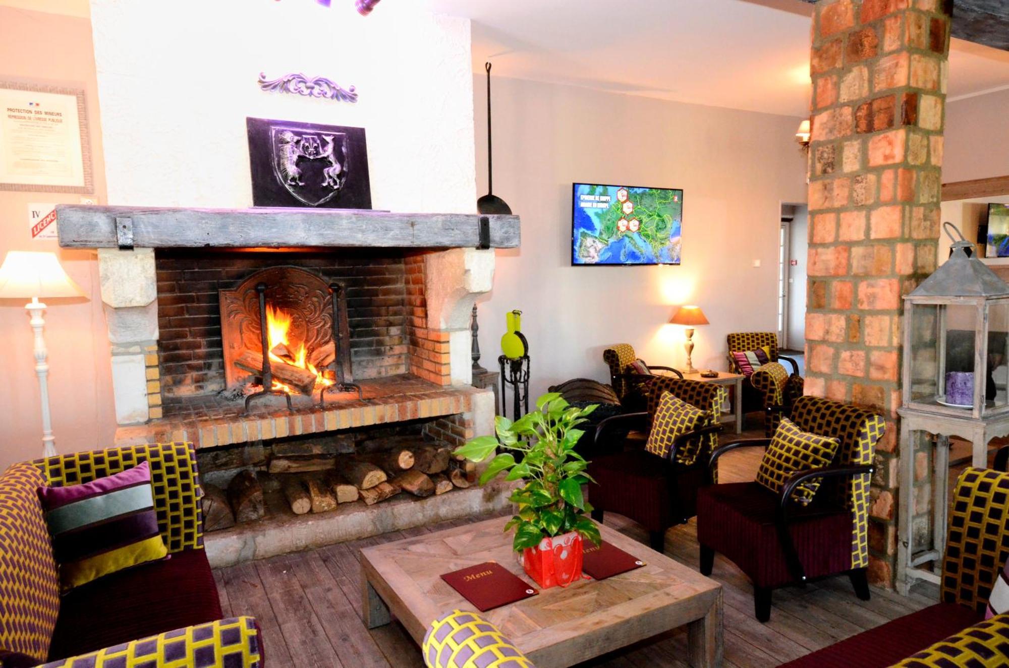 Logis Hotel Les Nympheas Chaufour-lès-Bonnières Eksteriør billede