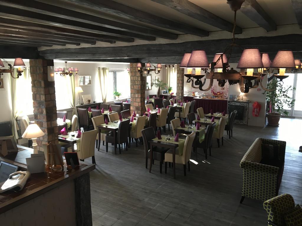 Logis Hotel Les Nympheas Chaufour-lès-Bonnières Eksteriør billede
