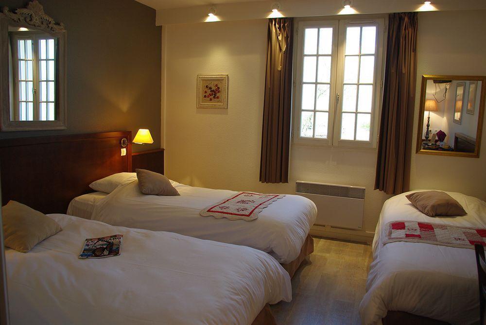 Logis Hotel Les Nympheas Chaufour-lès-Bonnières Eksteriør billede