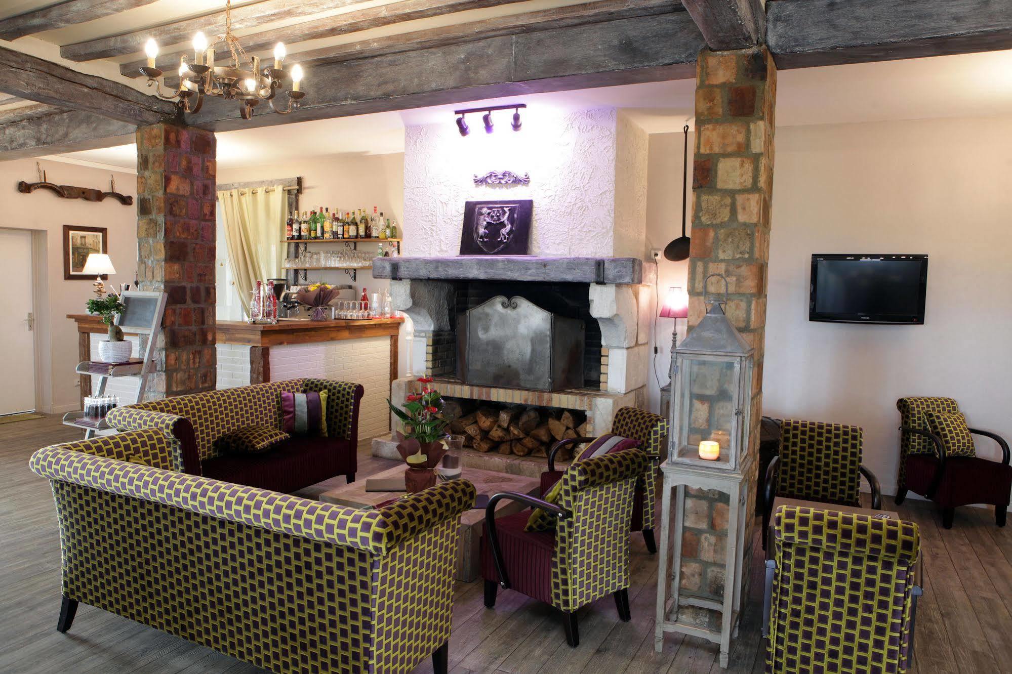 Logis Hotel Les Nympheas Chaufour-lès-Bonnières Eksteriør billede